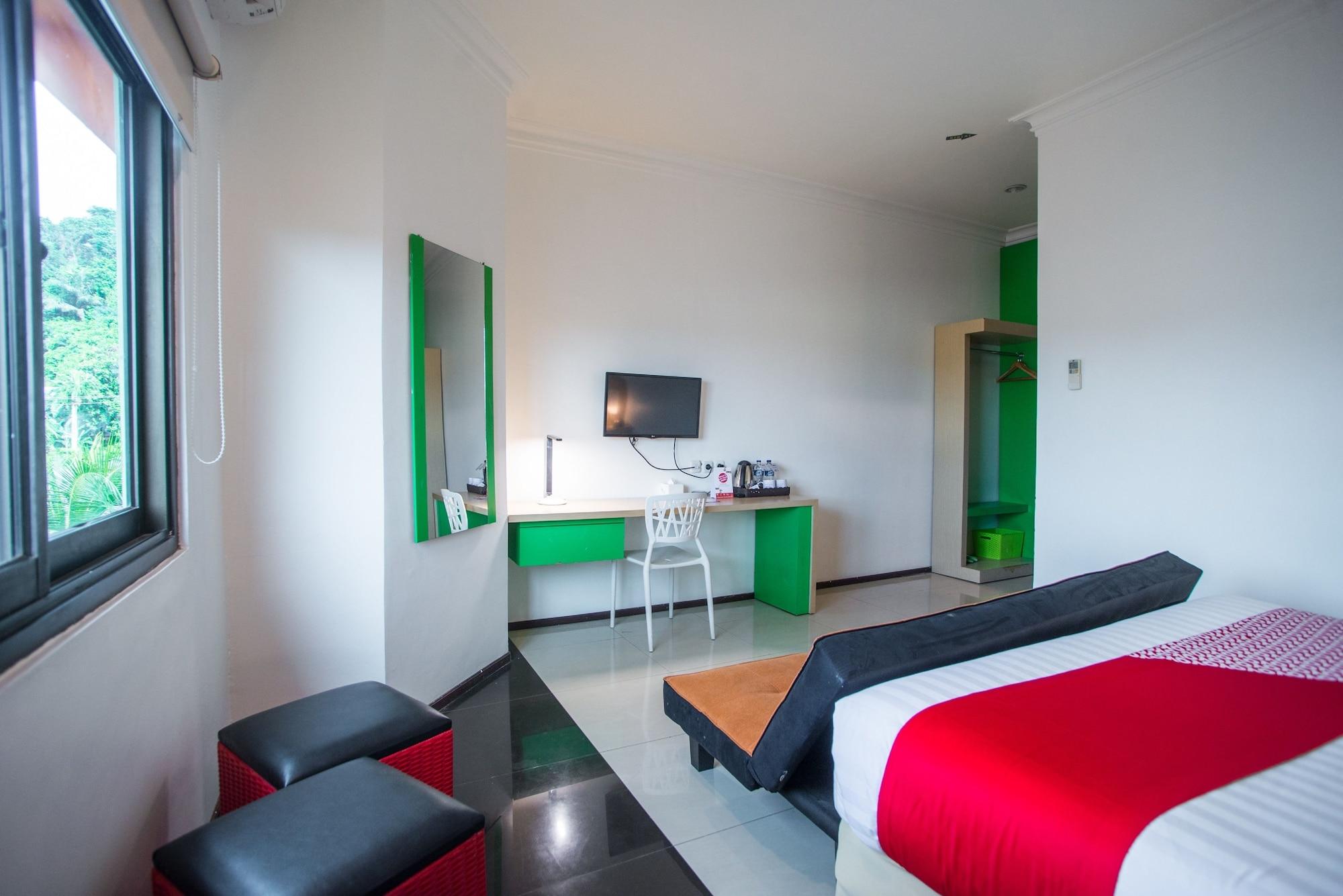 Royal Park Hotel Samarinda Exterior photo